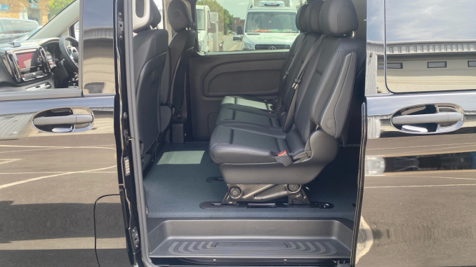 Mercedes-Benz Vito L2 Diesel Rwd 119CDI Select Crew Van 9G-Tronic - Image 6